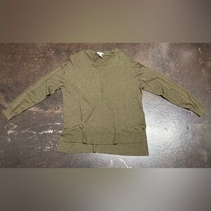 H&M Olive Green Women's Sweater Size Medium Oversized Fall
